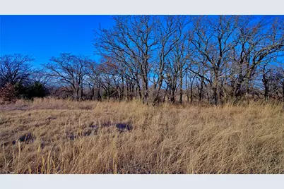 107 W Huron Circle, Nocona, TX 76255 - Photo 4