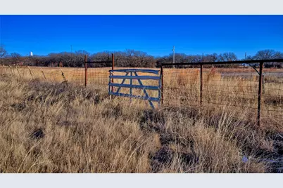 107 W Huron Circle, Nocona, TX 76255 - Photo 24