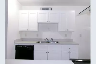 1426 Independence Trail, Grand Prairie, TX 75052 - Photo 4