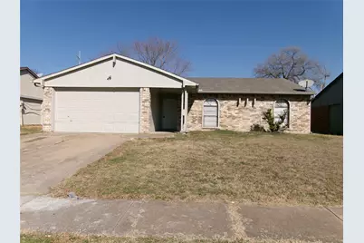 1426 Independence Trail, Grand Prairie, TX 75052 - Photo 1