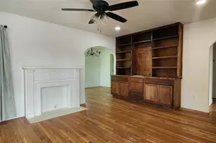 903 SW 5th Ave SW, Mineral Wells, TX 76067 - Photo 6