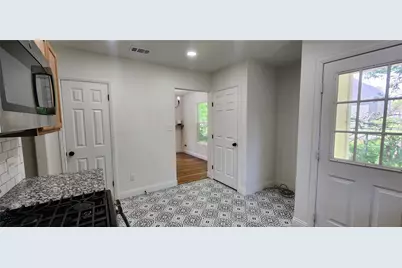 903 SW 5th Avenue SW, Mineral Wells, TX 76067 - Photo 10