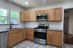 903 SW 5th Ave SW, Mineral Wells, TX 76067 - Photo 30