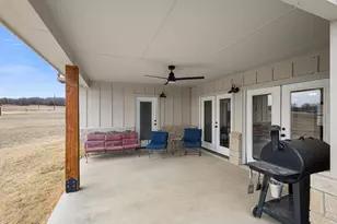 476 Silverleaf Dr, Sunset, TX 76270 - Photo 22
