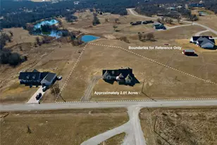 476 Silverleaf Dr, Sunset, TX 76270 - Photo 2