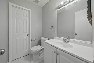 3022 Eastpark Dr, Garland, TX 75044 - Photo 10