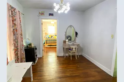 229 S Wilson Street, Burleson, TX 76028 - Photo 10