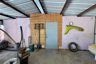 1134 Ladybird Ln, Reno, TX 76020 - Photo 6