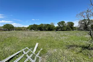 1134 Ladybird Ln, Reno, TX 76020 - Photo 16