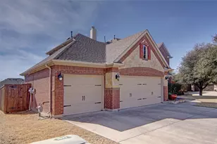 11937 Cisco Ct, Fort Worth, TX 76108 - Photo 2