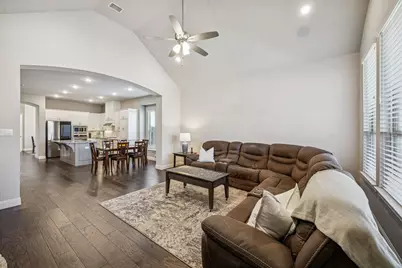 12128 Curry Creek Drive, Frisco, TX 75035 - Photo 8