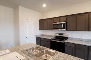 813 Fueller Dr, Aubrey, TX 76227 - Photo 16