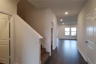 813 Fueller Dr, Aubrey, TX 76227 - Photo 4