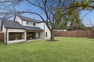 8749 Rexford Dr, Dallas, TX 75209 - Photo 38