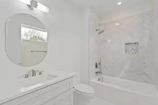 8749 Rexford Dr, Dallas, TX 75209 - Photo 36