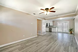 328 S 1st St, Wylie, TX 75098 - Photo 6