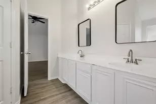 2302 Burning Light Dr, Dallas, TX 75228 - Photo 20