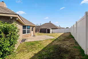 2302 Burning Light Dr, Dallas, TX 75228 - Photo 28