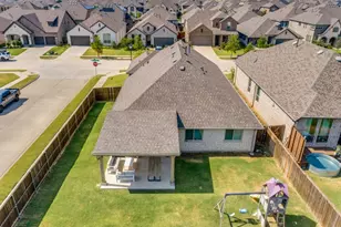 1337 Arrowwood Dr, Aubrey, TX 76227 - Photo 28