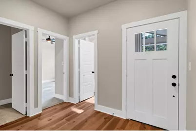 811 Branding Iron Trail, Granbury, TX 76049 - Photo 4