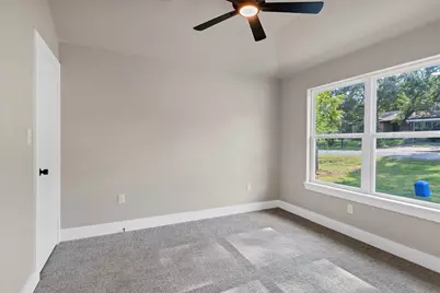 811 Branding Iron Trail, Granbury, TX 76049 - Photo 8