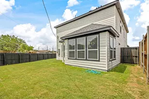 610 Parker Cir, Garland, TX 75040 - Photo 24