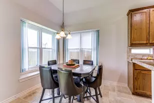 1317 Castlegar Ln, Fort Worth, TX 76247 - Photo 12