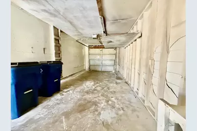 512 NW Lorna Street, Burleson, TX 76028 - Photo 10