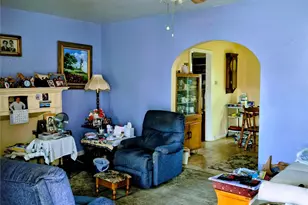 905 Sycamore Dr, Garland, TX 75041 - Photo 2