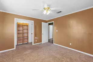 2200 Mangum St, Commerce, TX 75428 - Photo 18