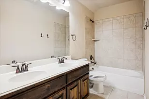 2348 Fountain Gate Dr, Little Elm, TX 75068 - Photo 30