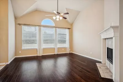 2348 Fountain Gate Drive, Little Elm, TX 75068 - Photo 10