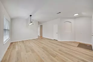 7127 Larkin Dr, Dallas, TX 75227 - Photo 4