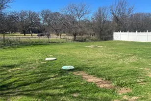 604 Shady Grove Dr, Granbury, TX 76049 - Photo 20