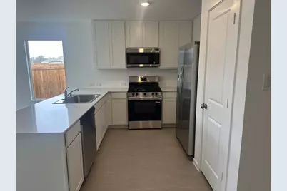 1853 Ventasso Boulevard, Providence Village, TX 76227 - Photo 10