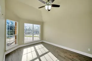 110 S Watson St, Alvarado, TX 76009 - Photo 12