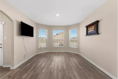 1013 McDonald Drive, Crowley, TX 76036 - Photo 4