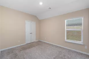 1013 McDonald Dr, Crowley, TX 76036 - Photo 16