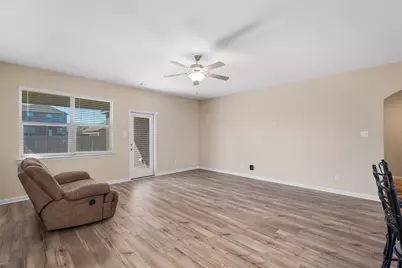 1013 McDonald Drive, Crowley, TX 76036 - Photo 10