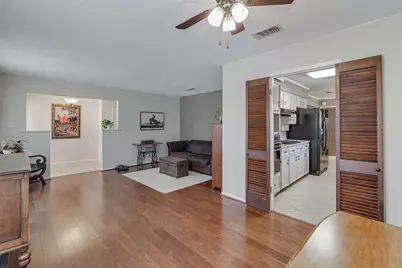 1910 New Castle Court, Arlington, TX 76013 - Photo 12
