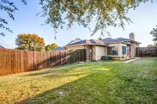 451 Appomattox Dr, Mesquite, TX 75149 - Photo 12