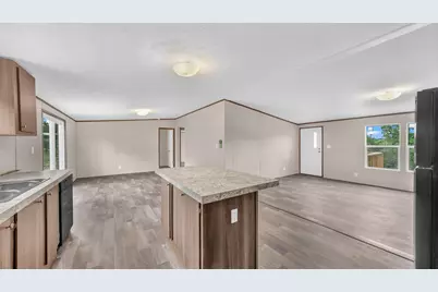 4800 Plum Bush Street, Granbury, TX 76048 - Photo 10