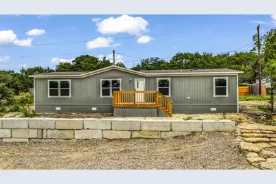 4800 Plum Bush Street, Granbury, TX 76048 - Photo 2