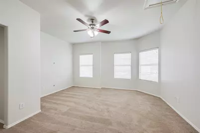 7500 Lazy Spur Boulevard, Fort Worth, TX 76131 - Photo 16