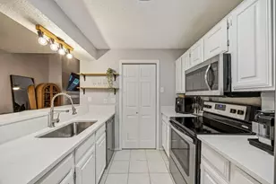 12660 Hillcrest Rd, Dallas, TX 75230 - Photo 10