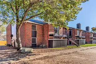 300 W Wintergreen Rd, DeSoto, TX 75115 - Photo 1