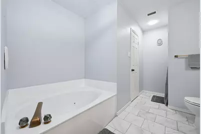 7428 Arbor Hill Drive, Fort Worth, TX 76120 - Photo 12