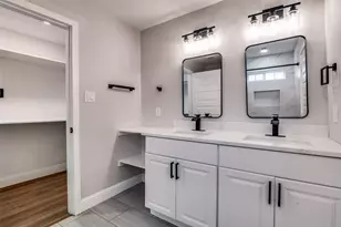 352 E Page Ave, Dallas, TX 75203 - Photo 8