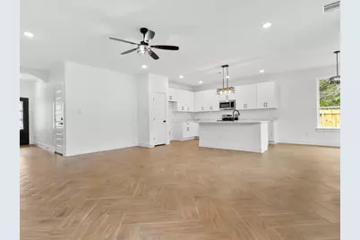 2518 Houston Drive, Granbury, TX 76048 - Photo 8