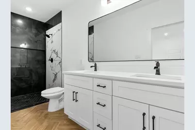 2518 Houston Drive, Granbury, TX 76048 - Photo 12